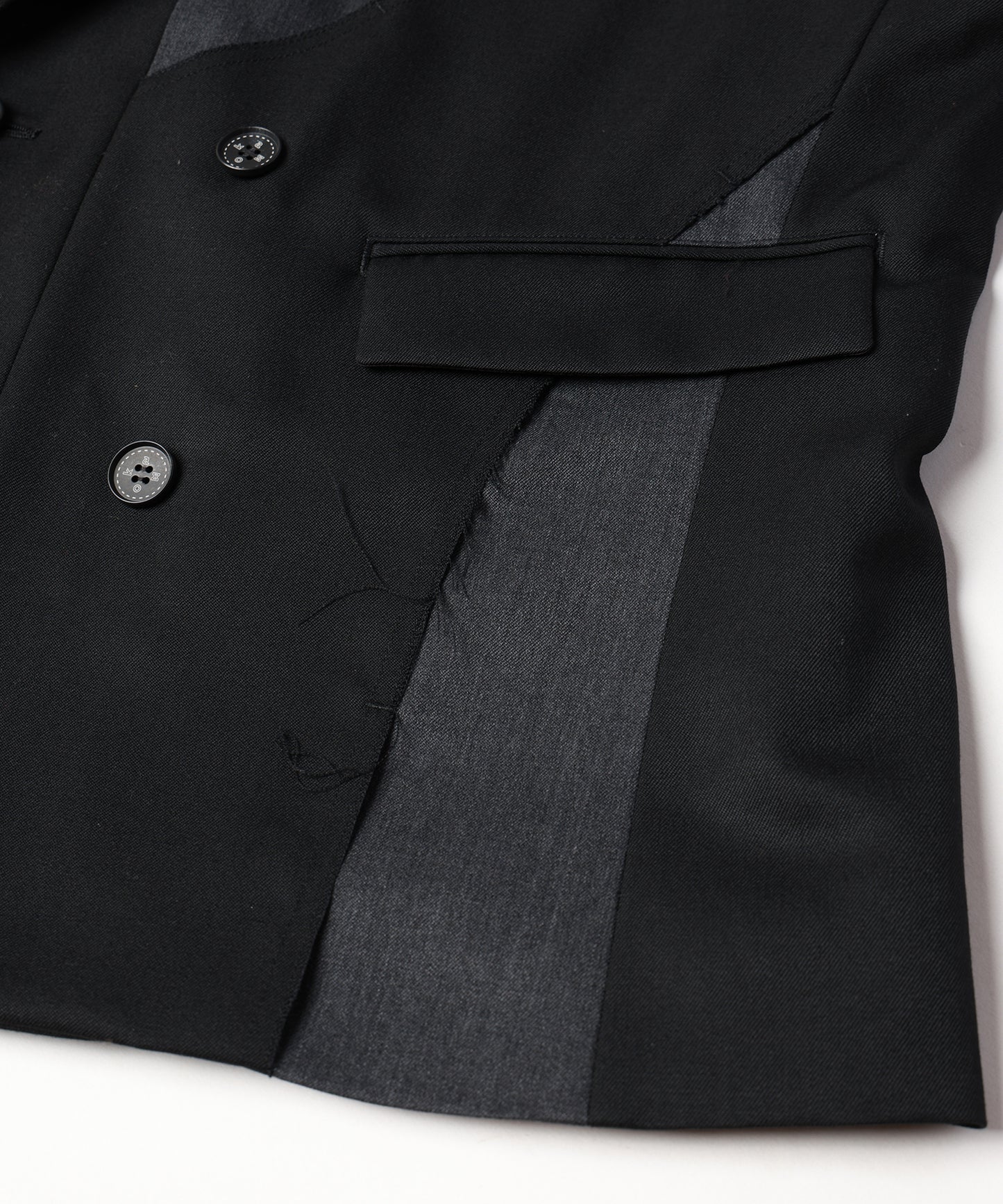 CUT-OUT JACKET