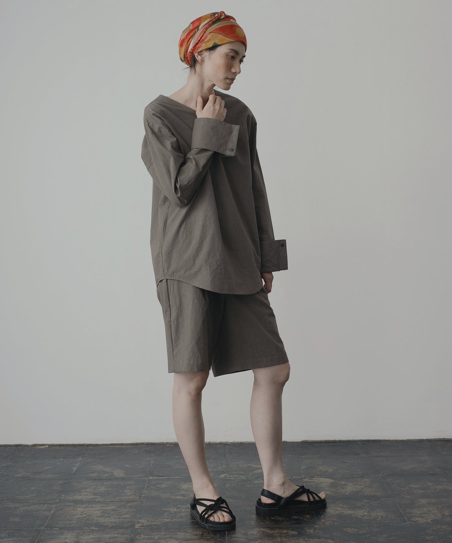 dump big cuffs pullover shirt