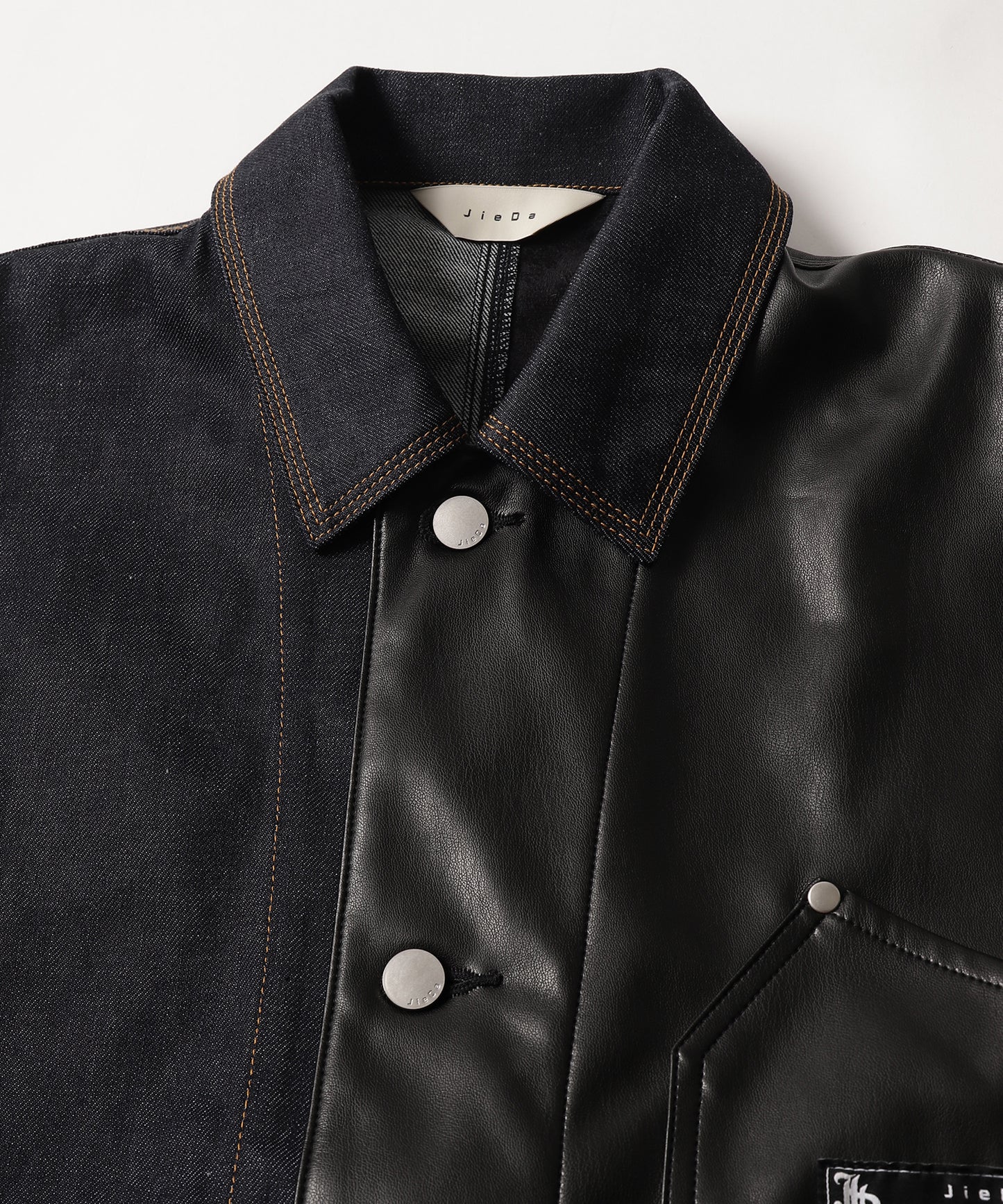 SWITCHING COVERALLS