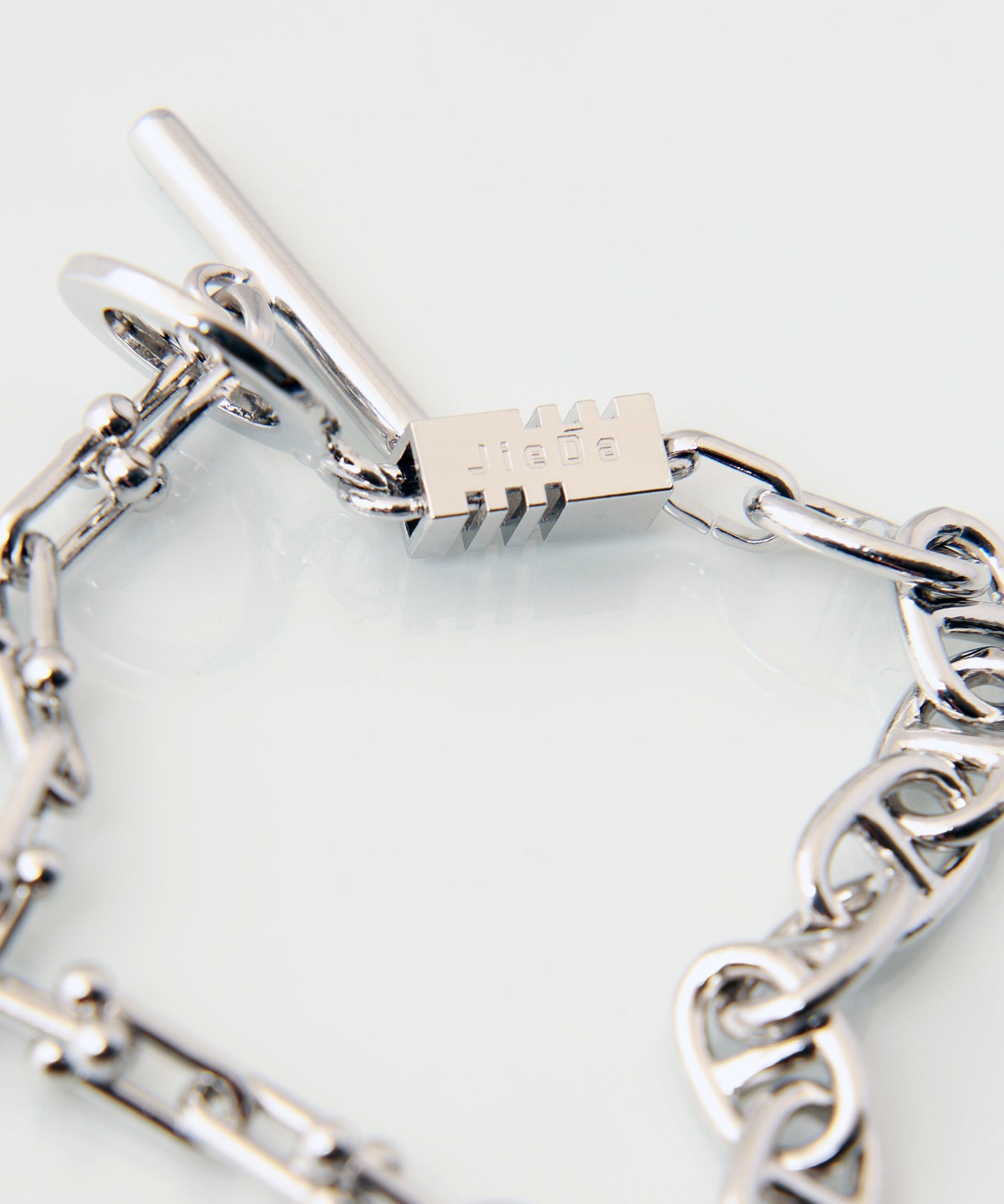 SWITCHING BRACELET B