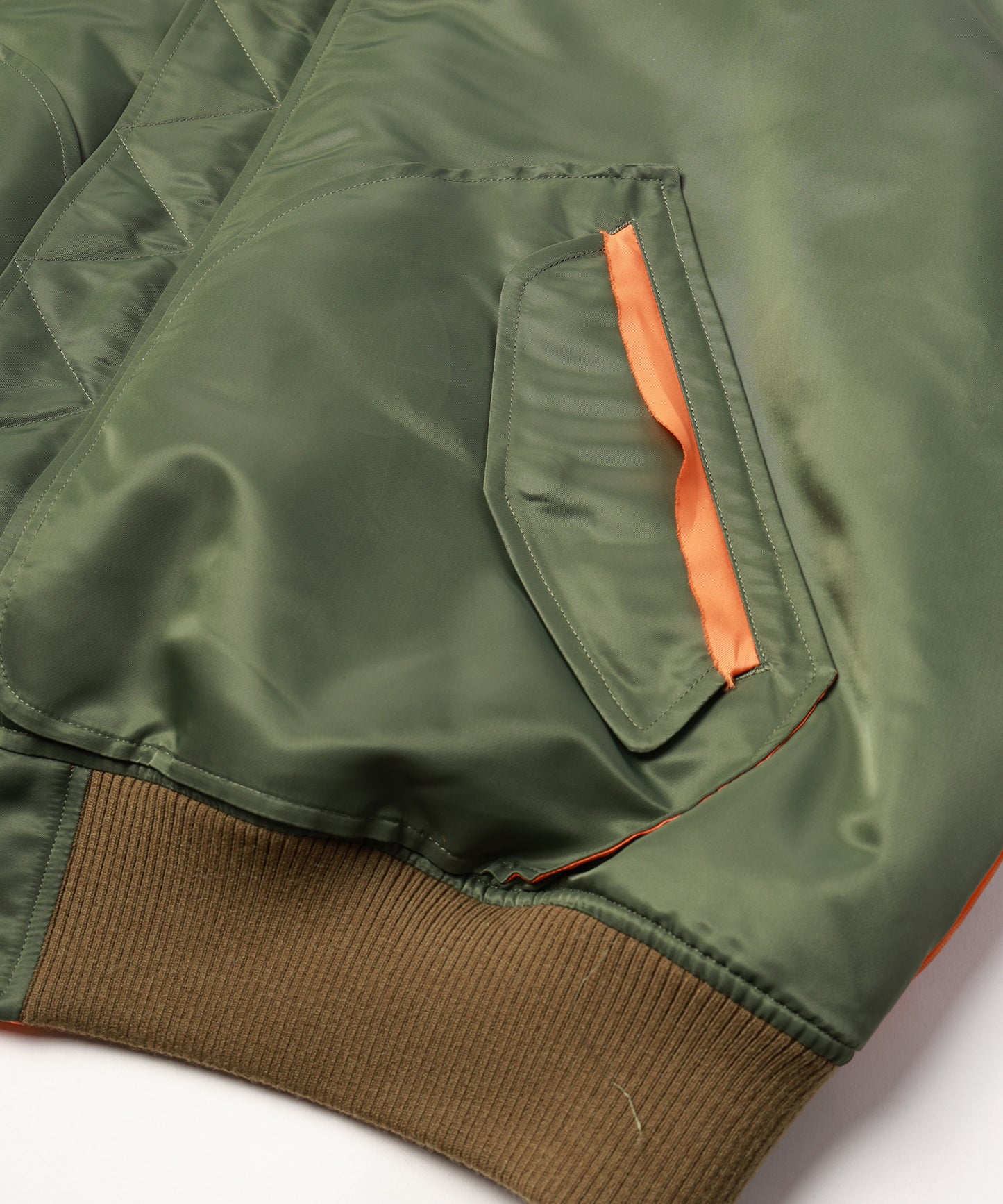 MIX KNIT SLEEVE BLOUSON