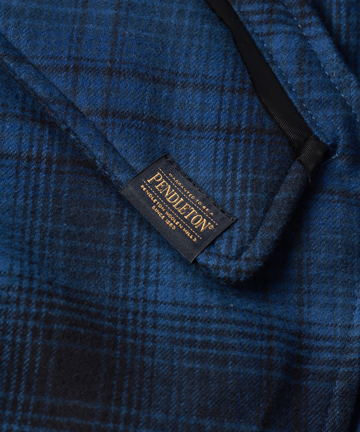 PENDLETON CROCHET SLEEVE MA-1