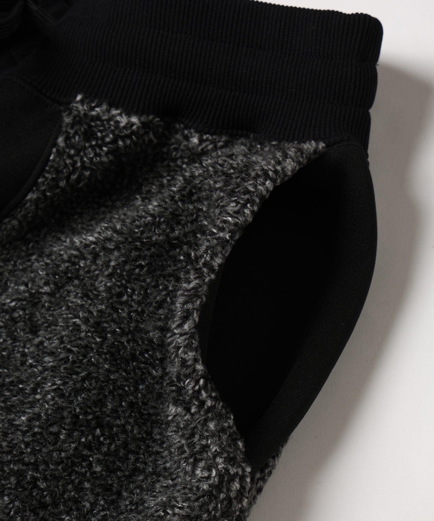POODLE SWEATPANTS / プードルスウェットパンツ