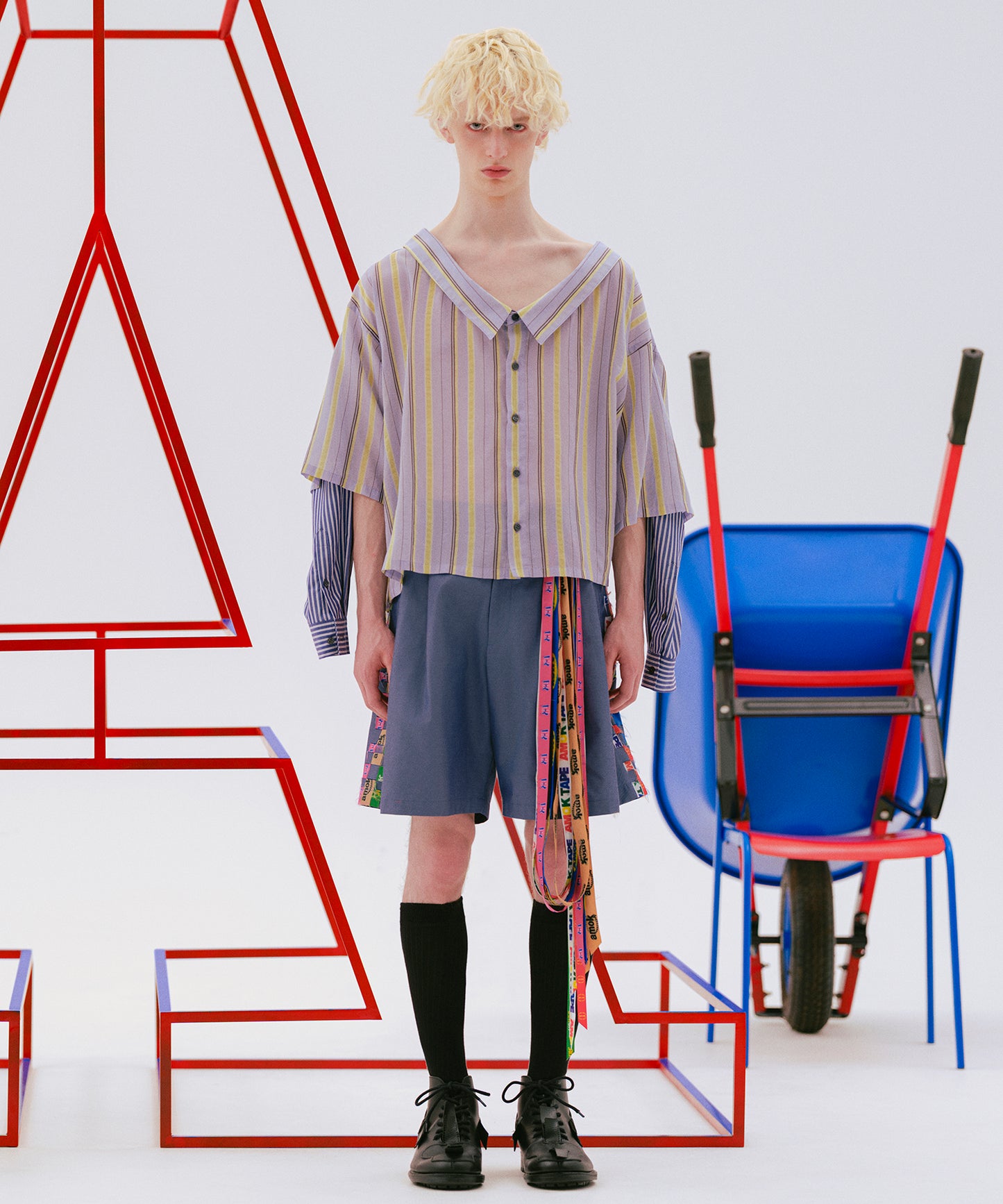 TAPE WEAVING SHORT PANTS
