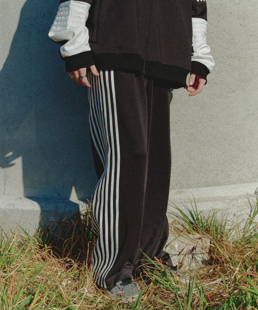 TRACK PANTS