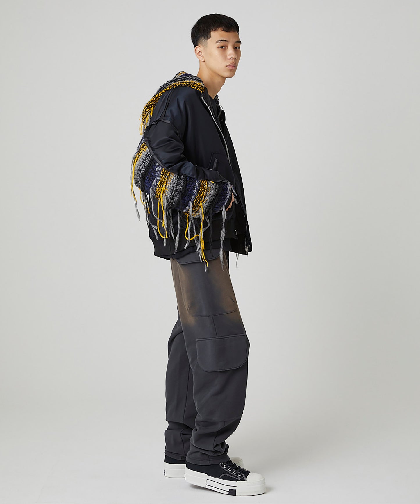 MIX KNIT SLEEVE BLOUSON