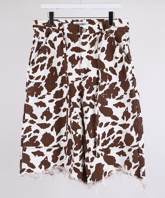 COW PRINT DOUBLE KNEE SHORTS