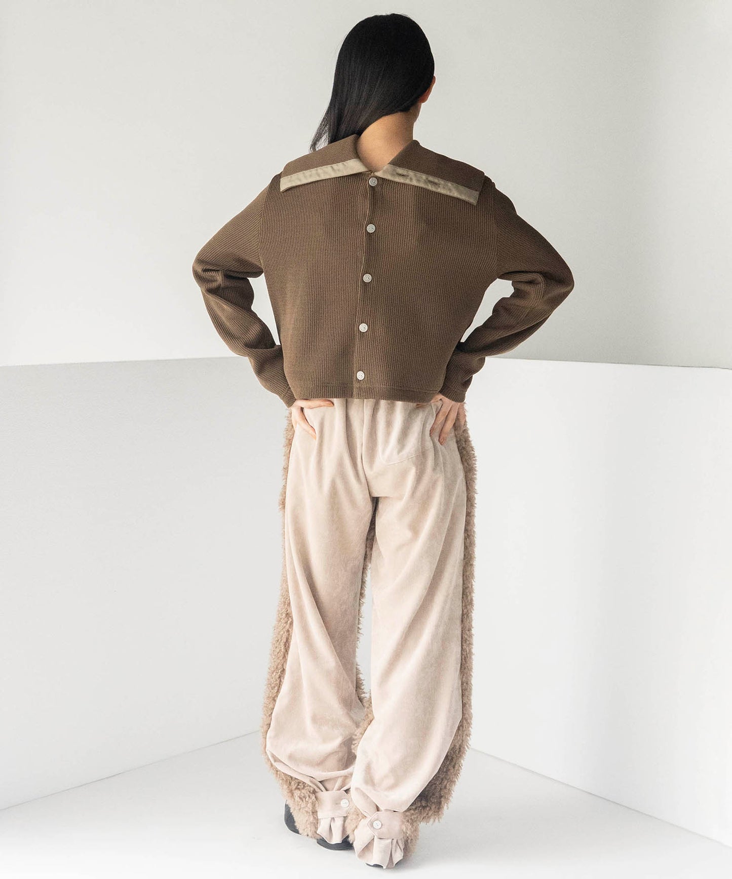 DUMBO COLLAR CARDIGAN