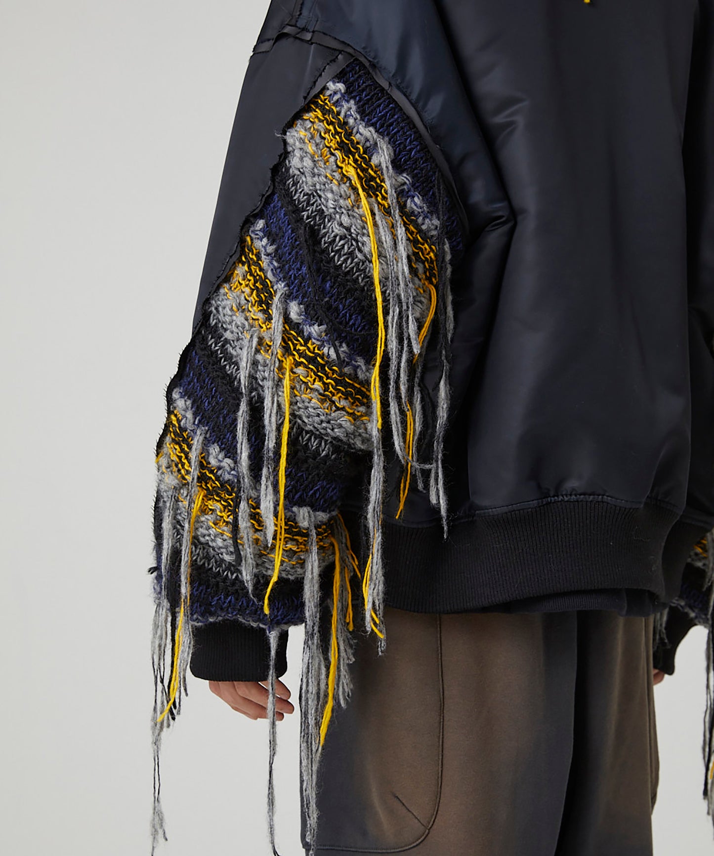 MIX KNIT SLEEVE BLOUSON