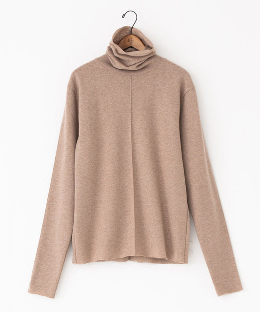 soft wool t-neck knit