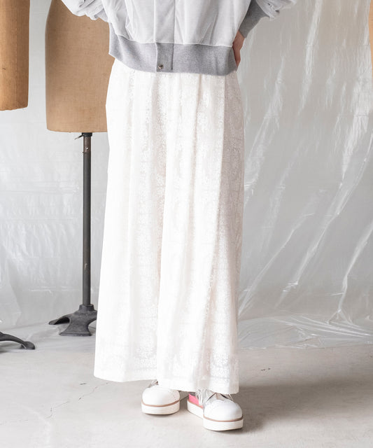 FROST FLOWER TUCK PANTS / フロストフラワータックパンツ