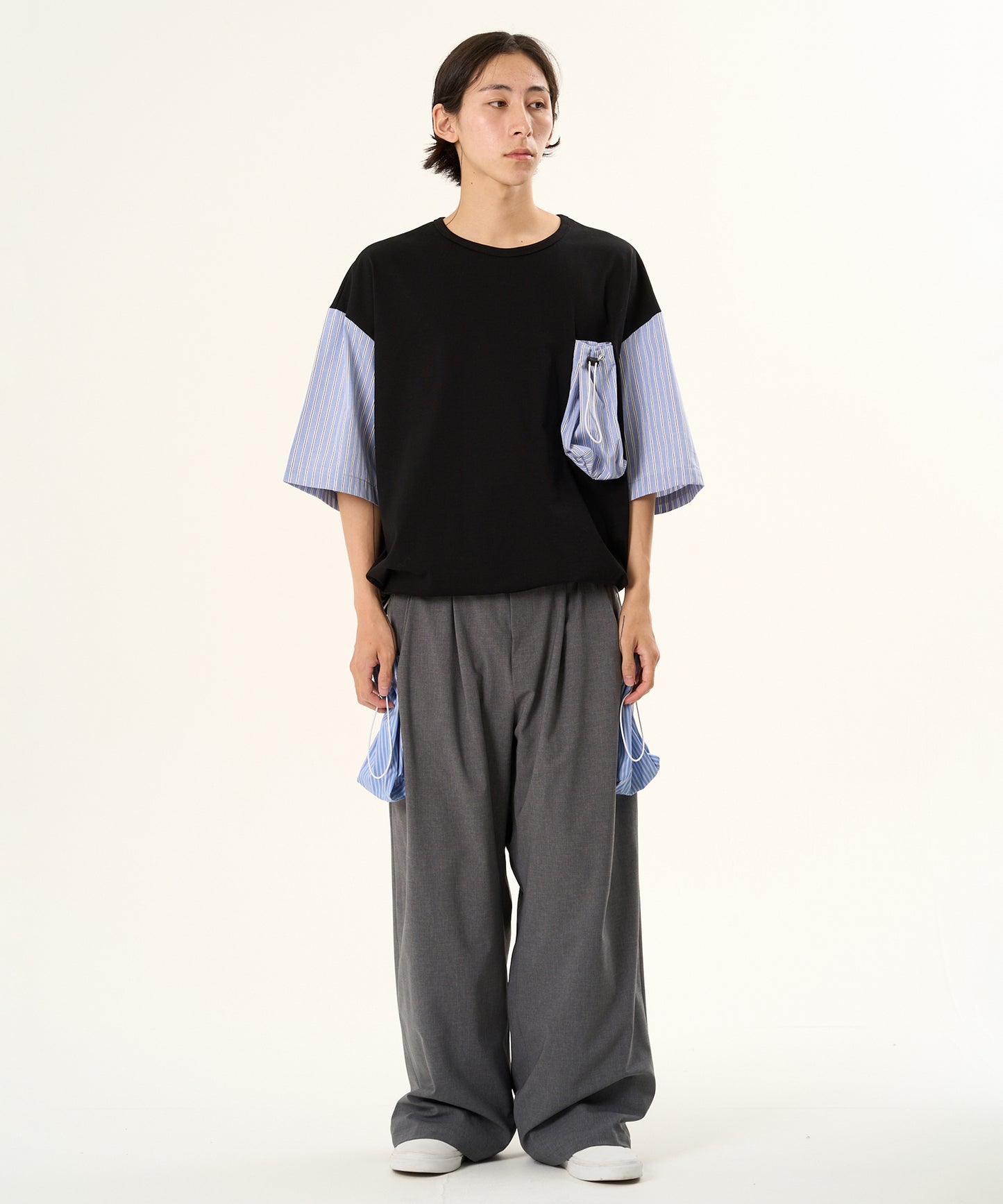 OUT POCKET TEE