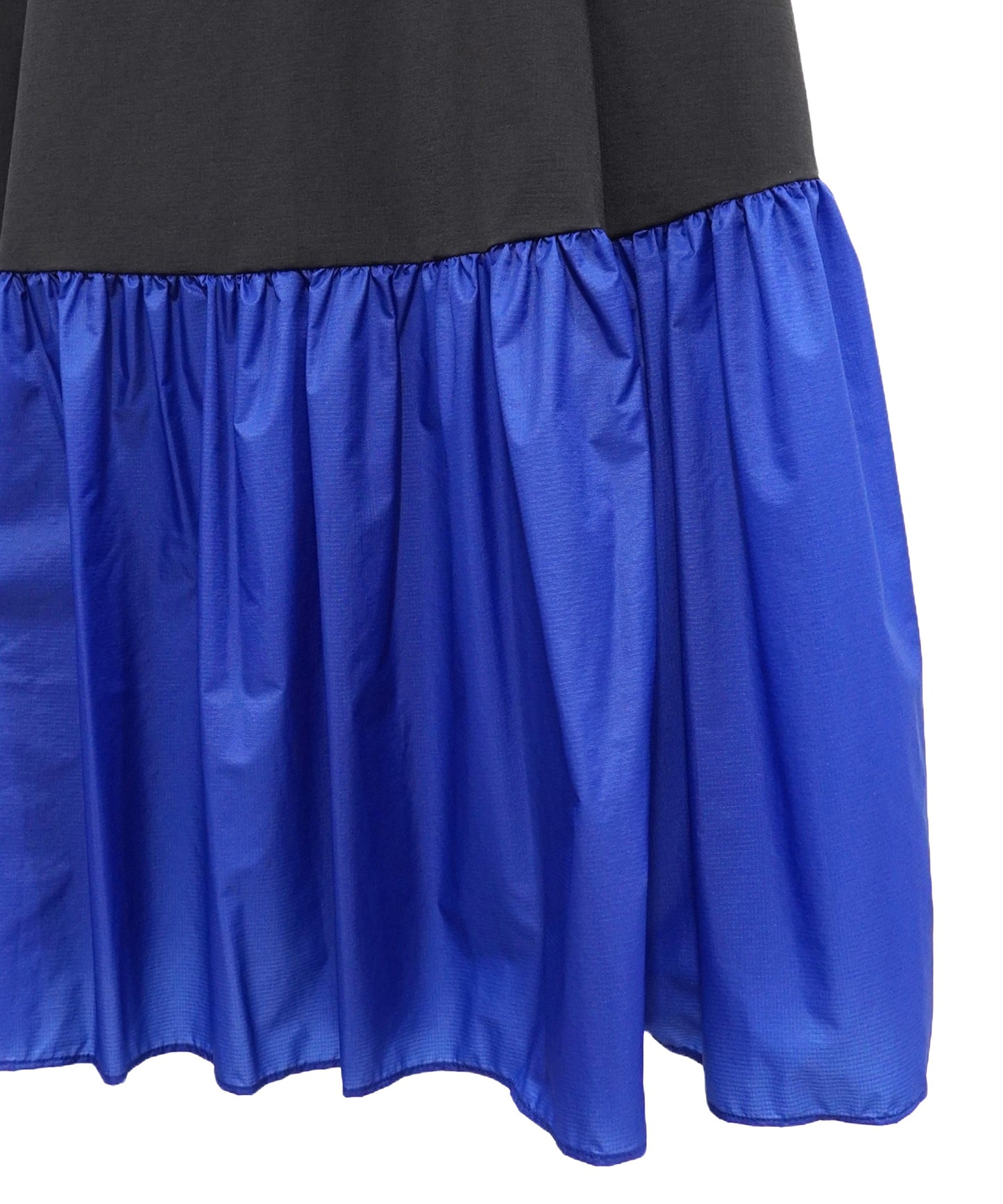 SWITCHING GATHER SKIRT