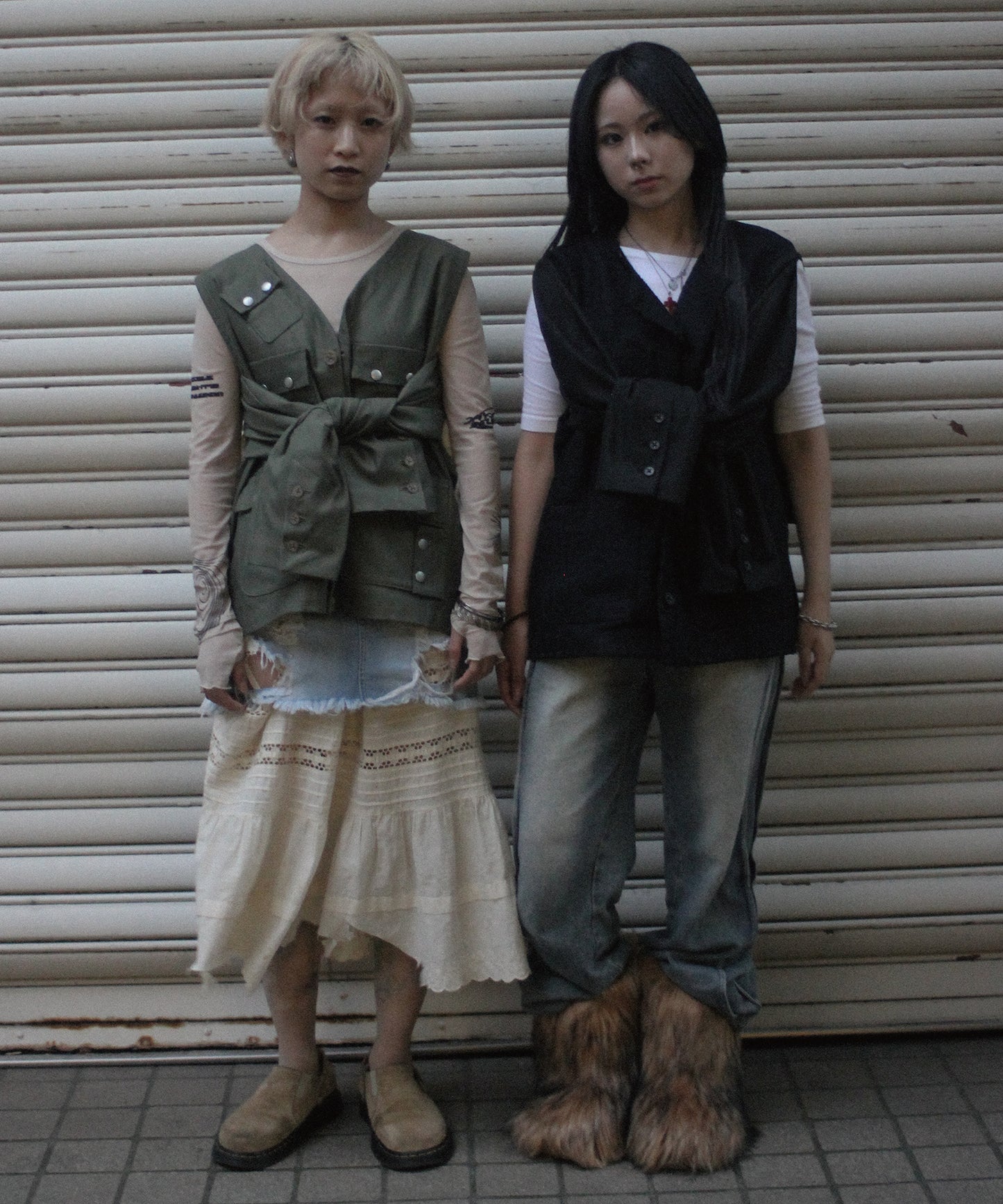 BACK-TO-FRONT BLOUSON