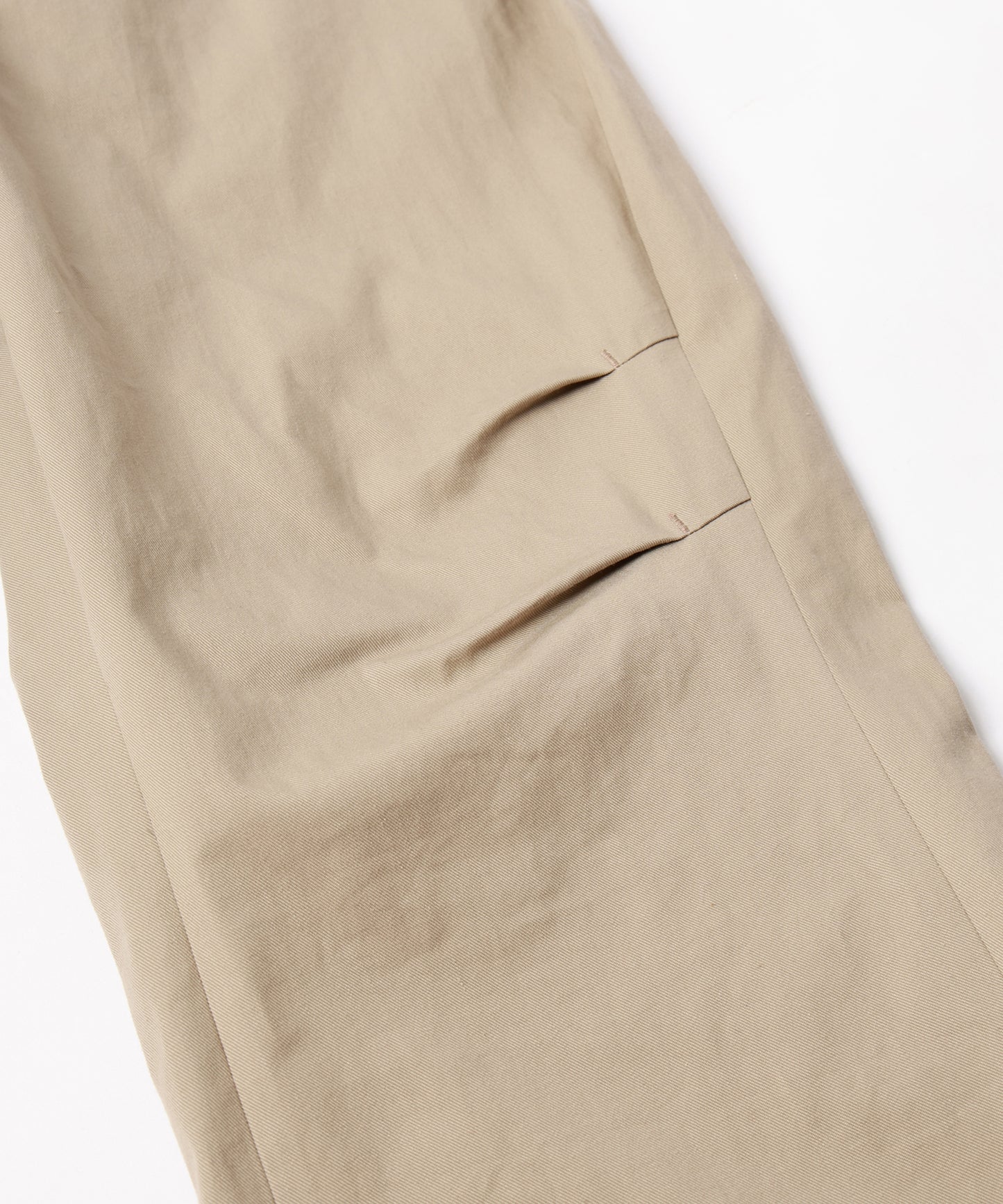 CHINO SIDE TUCK TROUSERS