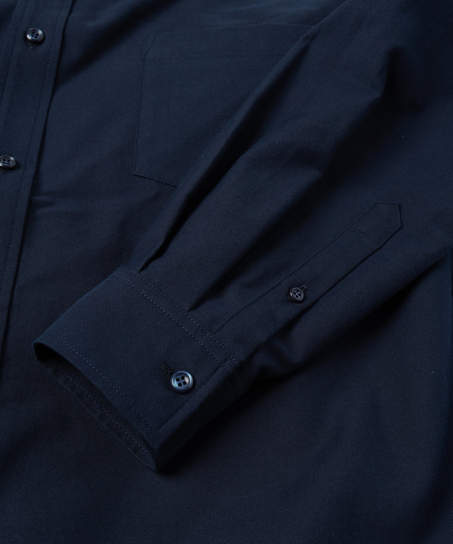 BACK-TO-FRONT LONG SHIRT