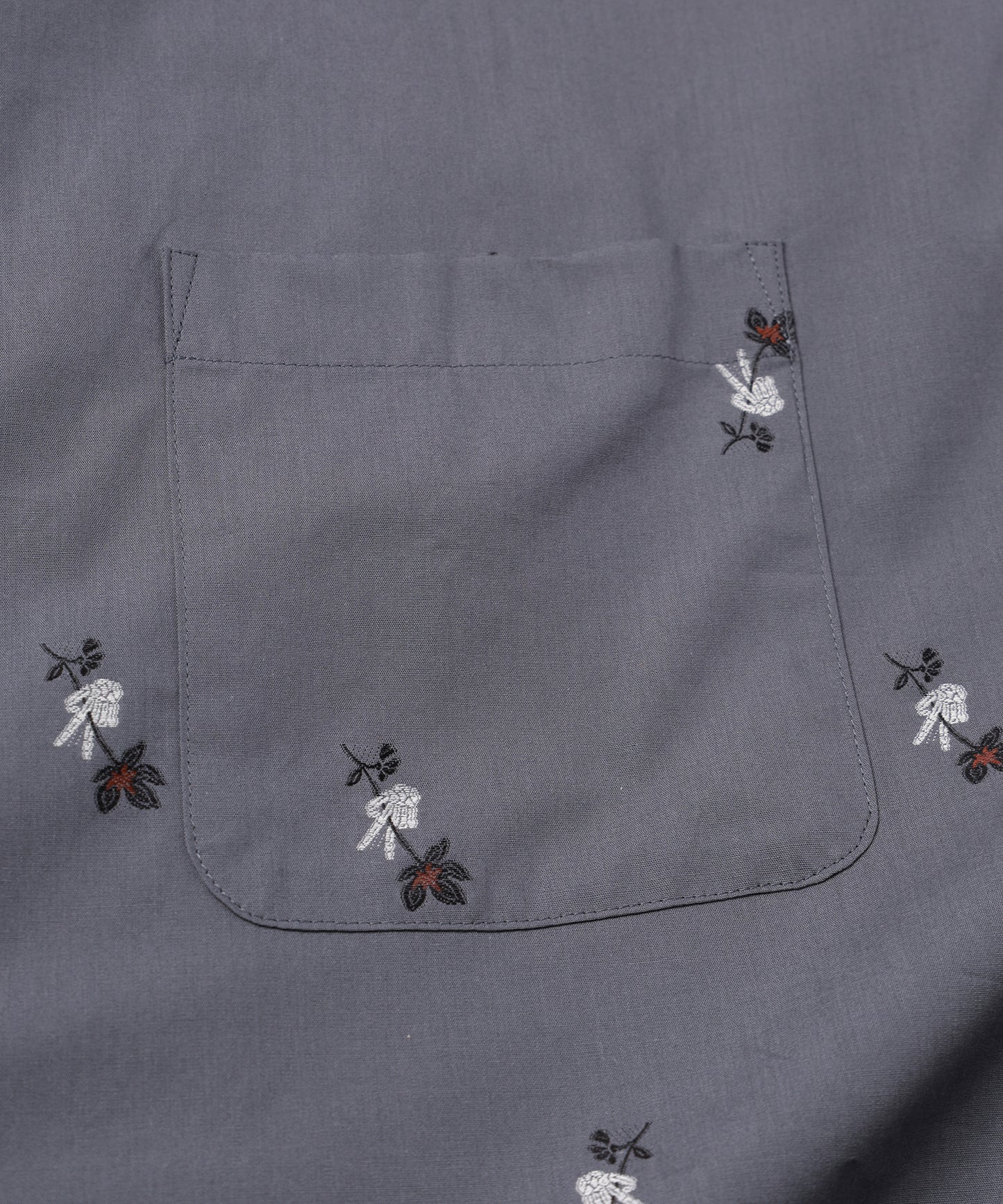 BONE FLOWER SHIRT S/S