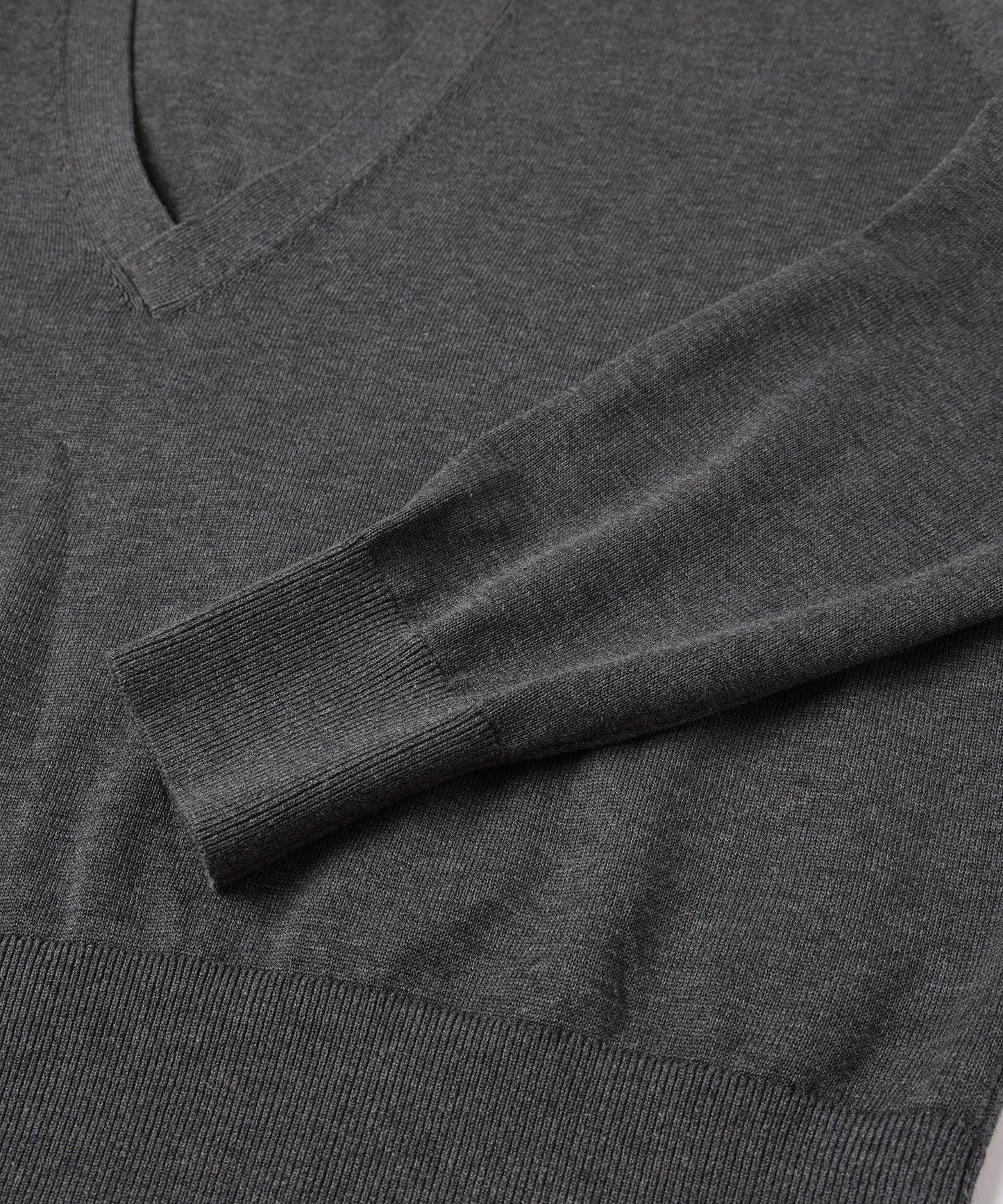 COTTON SILK V NECK KNIT