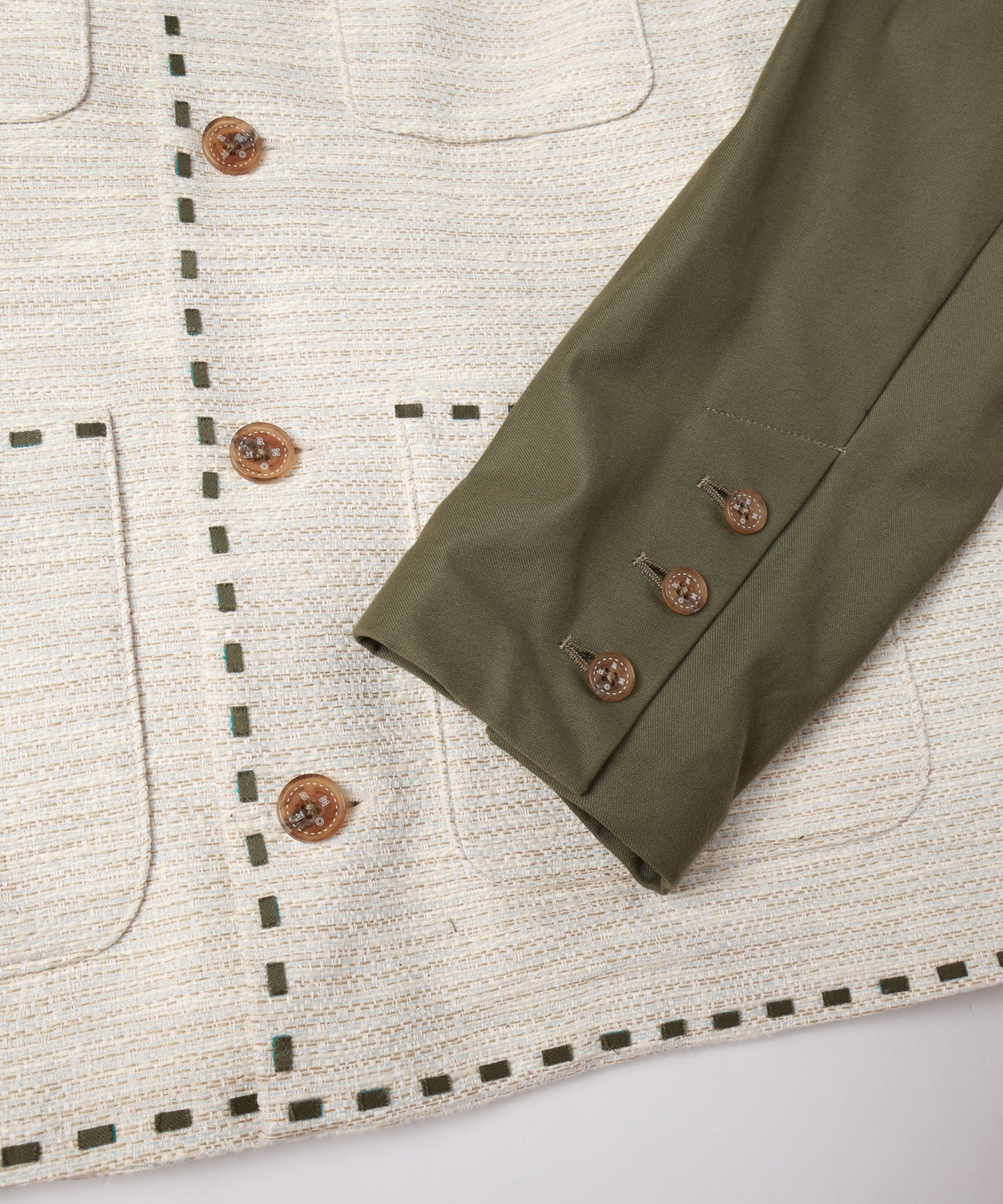 BACK-TO-FRONT BLOUSON