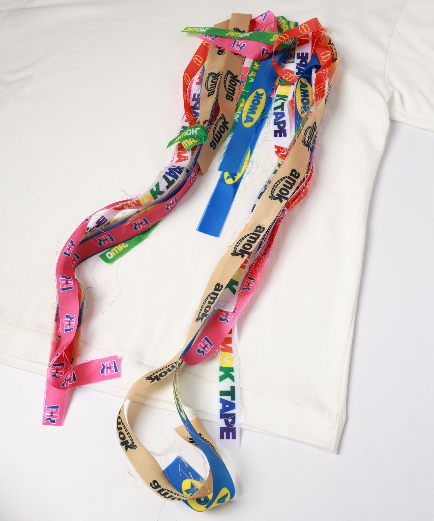 TAPE WEAVING TEE
