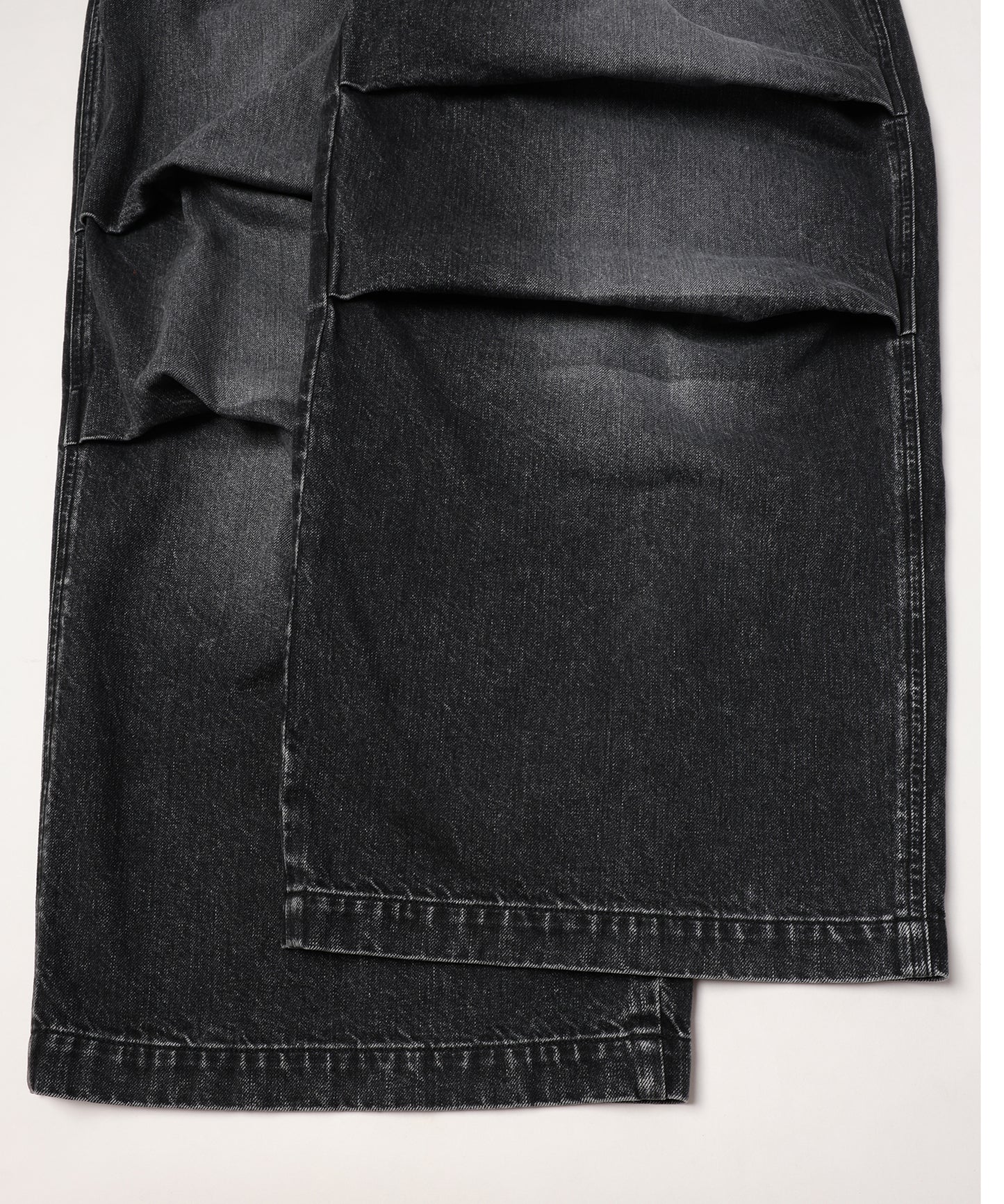 PARACHUTE DENIM PANTS