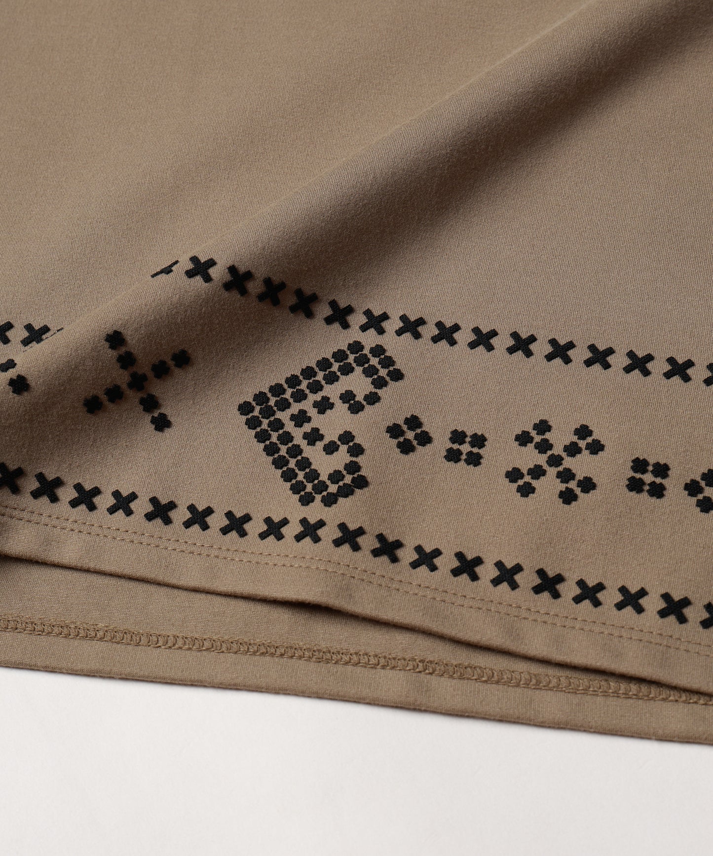CROSS BONDING T-SHIRT