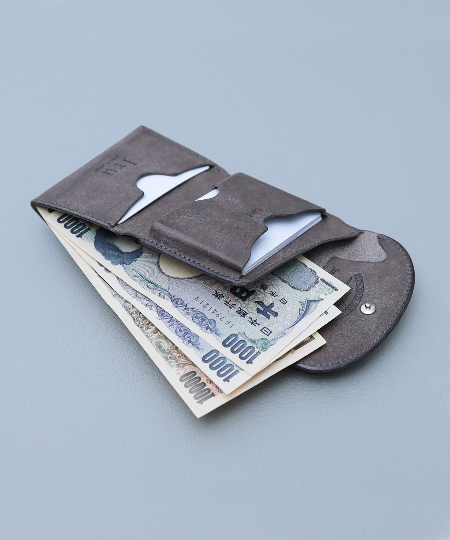 Iru×IKENOHATA GINKAWATEN】MARGOT LEATHER COMPACT WALLET