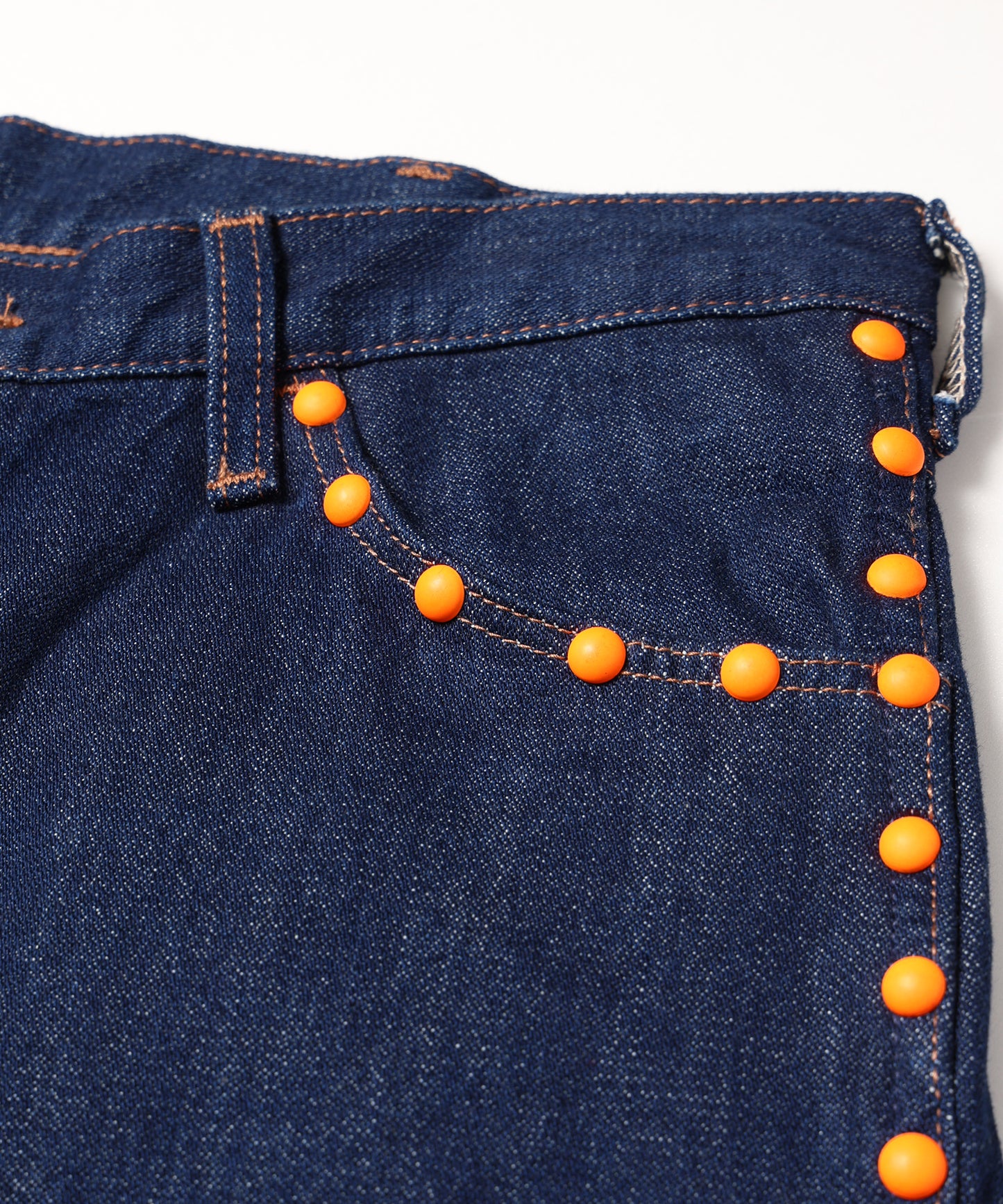 amok × wrangler COLOR STUDS FLARE DENIM PANTS