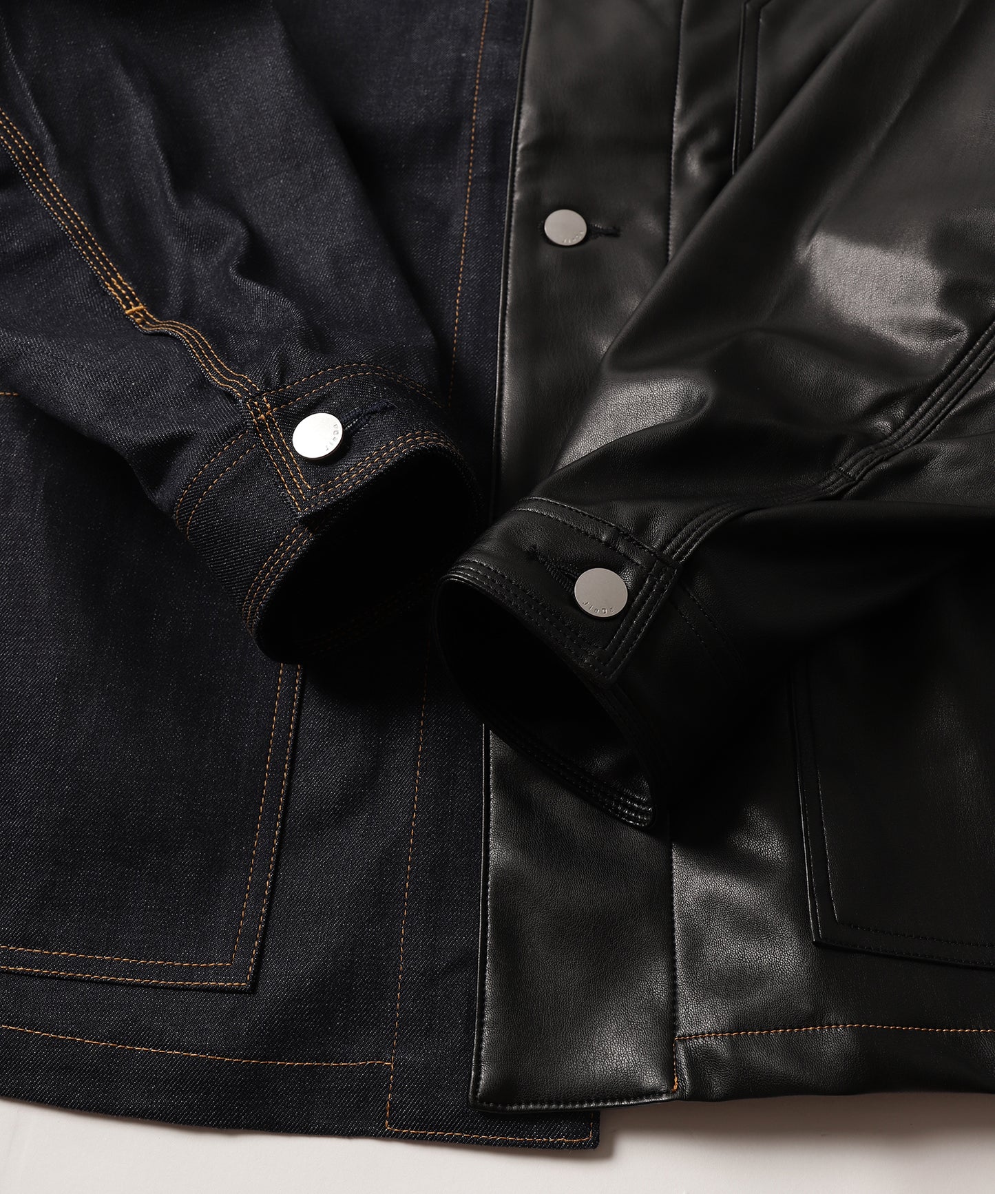 SWITCHING COVERALLS