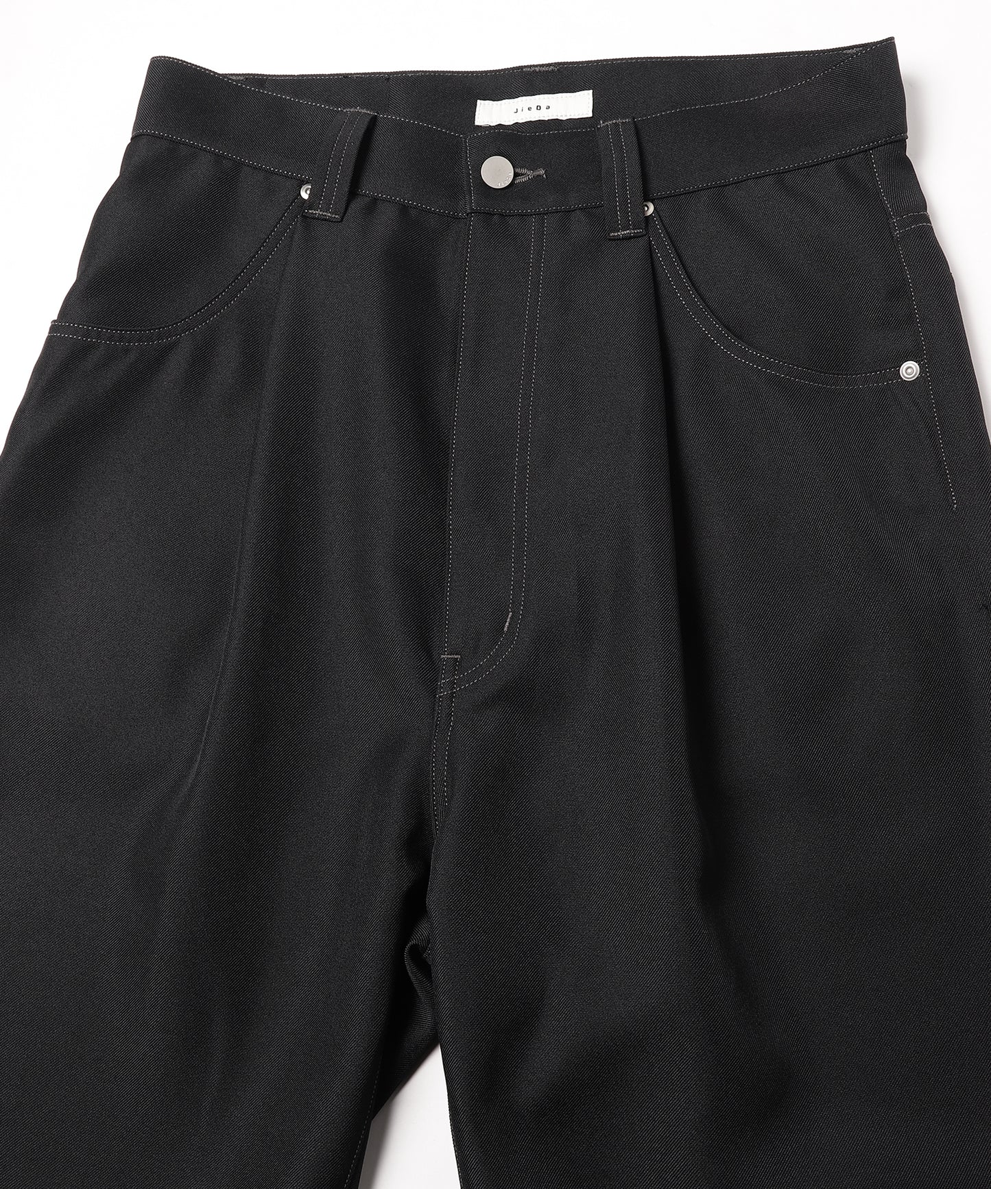 WIDE ONE TUCK STRAIGHT PANTS