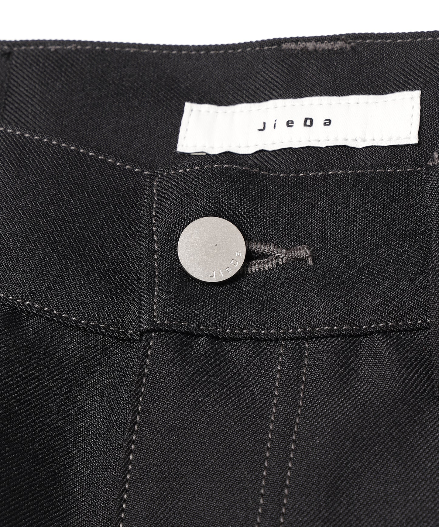 WIDE ONE TUCK STRAIGHT PANTS