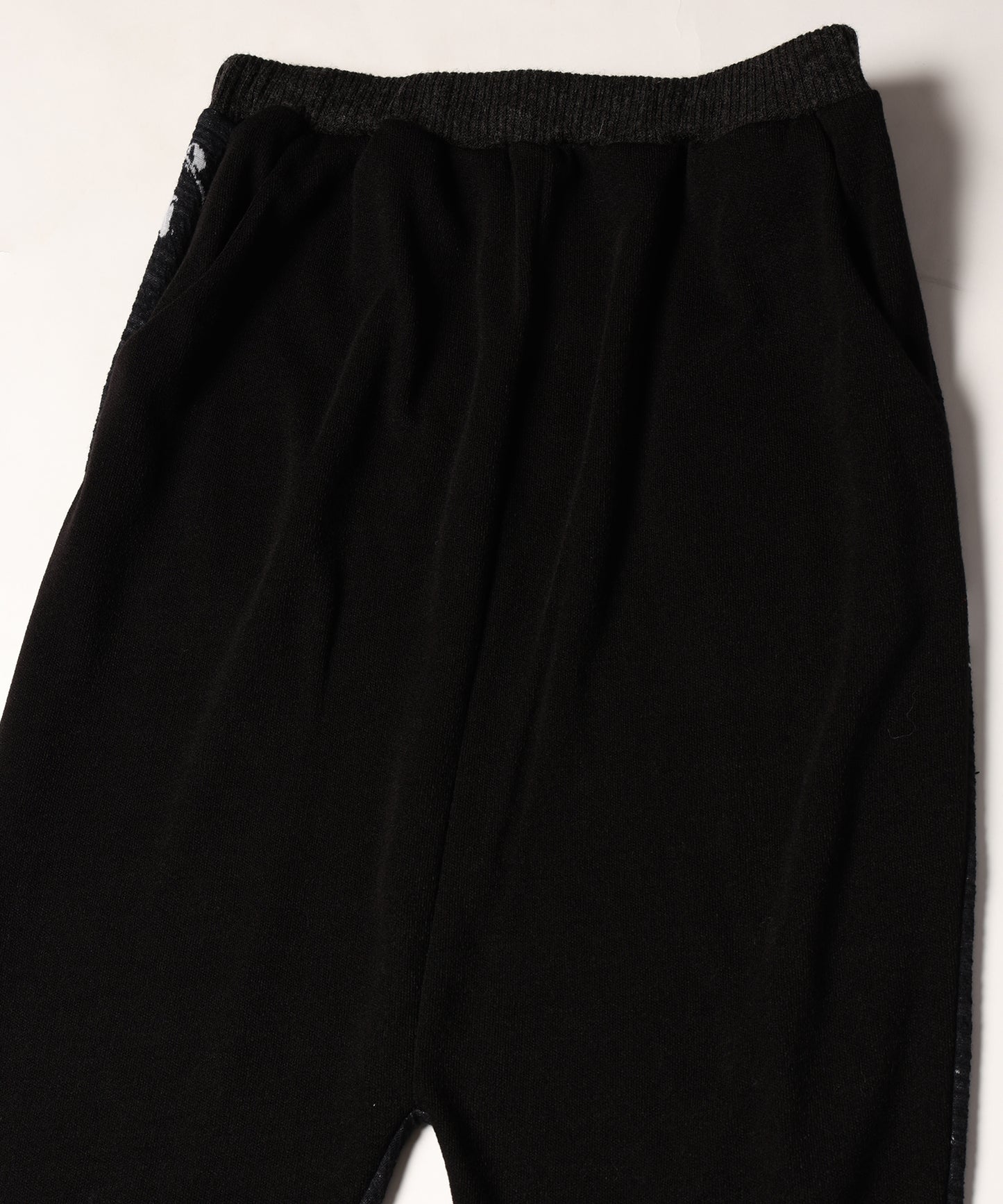 Jaquard Relax Pants