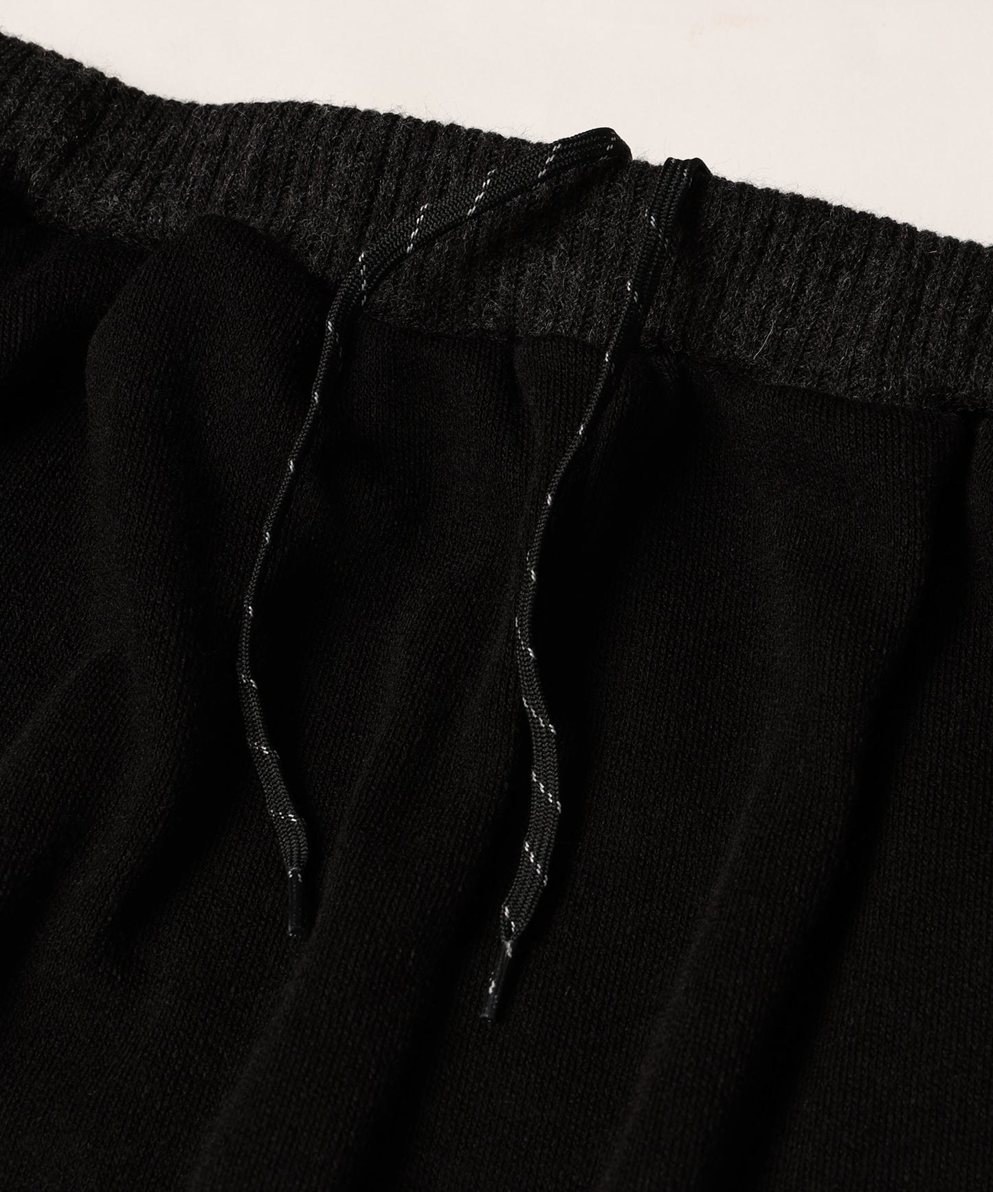 Jaquard Relax Pants